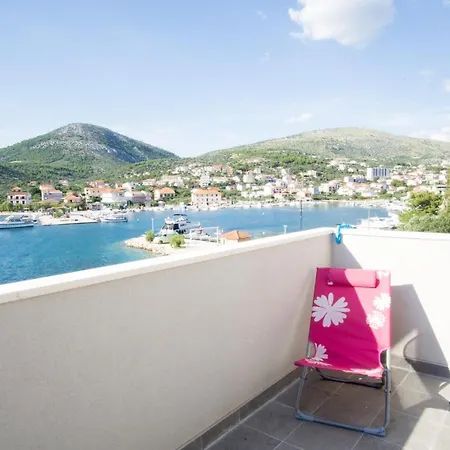 Two On The Beach-zoranka Apartment
