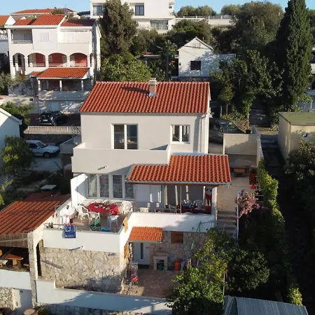 Two On The Beach-zoranka Apartment *