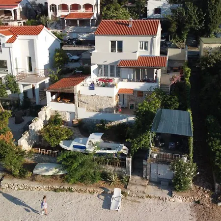 Two On The Beach-zoranka Apartment